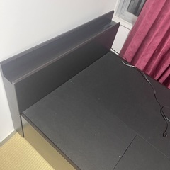 シングル？セミダブル？充電収納付きベッド枠の画像
