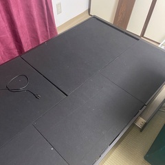 シングル？セミダブル？充電収納付きベッド枠の画像
