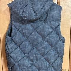 GAP フード付き ダウンベスト メンズLサイズ 	GAP 中綿ベスト ネイビー の画像