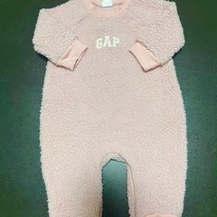 GAP 3〜6ヶ月60cm 秋冬ロンパースの画像