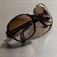 MARC BY MARC JACOBS サングラス ブラウン系　ケース付きの画像