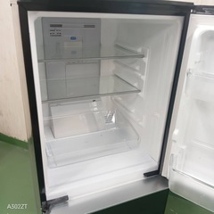 🉐J021設置まで対応   訳あり特価品　SHARP　ガラスデザイン　冷蔵庫　137Lの画像