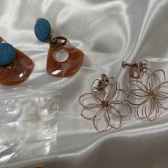 ピアス➕イヤリングの画像