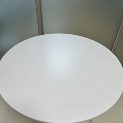 丸テーブル　白 の画像