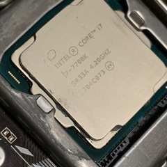 【パソコン部品】マザーボード・CPU・メモリ・グラフィックボードなど一式の画像