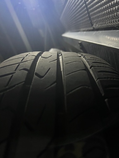 問い合わせ中 
195/65R15 タイヤホイールセット トーヨータイヤ 15インチ 21年製 