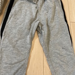 男の子　110cm ズボン　ジーンズ　ハーフパンツ　ジャージの画像