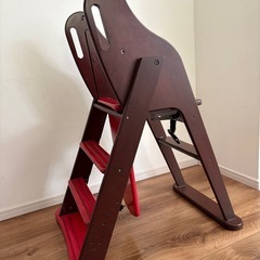 ベビーチェア の画像