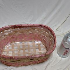 【まだ受付中】未使用品 フラワーアレンジメント バスケット 籐カゴ かご 白 早い者勝ちです✨✨の画像