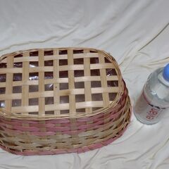 【まだ受付中】未使用品 フラワーアレンジメント バスケット 籐カゴ かご 白 早い者勝ちです✨✨の画像