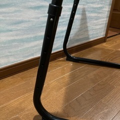折りたたみ机の画像