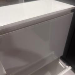 収納ボックスの画像