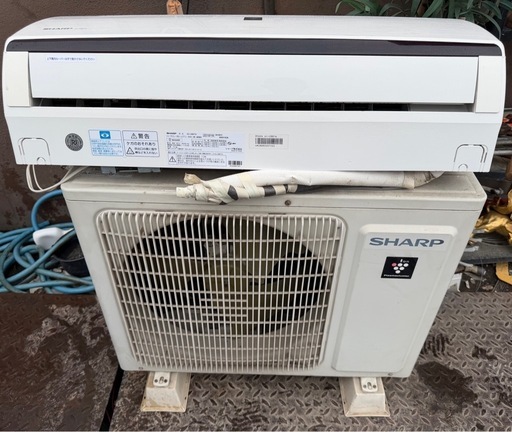 Sharp エアコン　8-10畳　2018年式