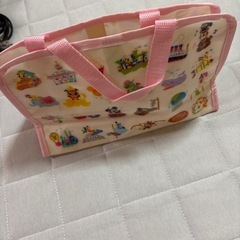 🎀 ディズニー スパバッグ プールバッグ 未使用 ピンク Happiness Everywhereの画像