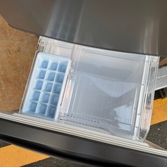 🉐C7714★2022年製美品★三菱電機　冷蔵庫　グレー　自動霜取り　一人暮らしの画像