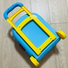 トミカ　キャリーケースの画像