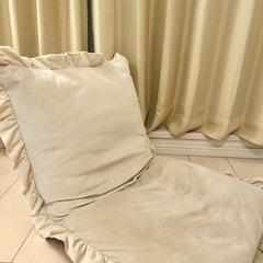 Francfranc コンパクト座椅子　ホワイトSの画像