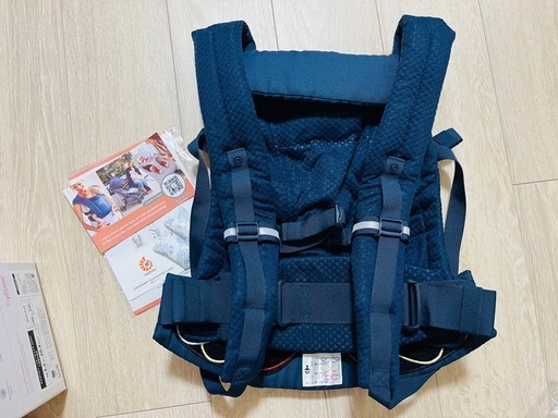 Ergobaby ベビーキャリア　ADAPT 新品　抱っこ紐　エルゴベビー　