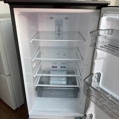 ❷C7607★2024年製★三菱　冷蔵庫　グレー　大型　一人暮らし　最新モデル？の画像