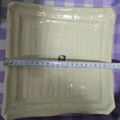 新品箱入り【組角皿×２お箸×２】の画像