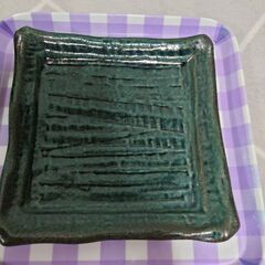 新品箱入り【組角皿×２お箸×２】の画像