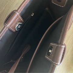 80%OFF!!! 新品未使用品⭐︎　COOMB ショルダーバッグ ポーチ／財布 2点セット　ブラック ブラウンの画像