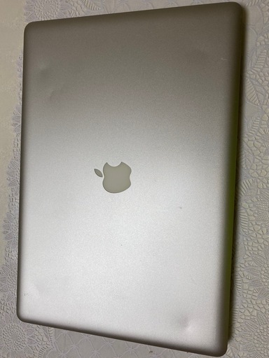 Apple Macbook Pro 17インチ 2011