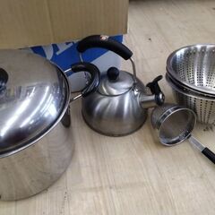 鍋　やかん　箸　シャモジ　ボール　釜　台所用品まとめての画像
