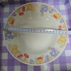 新品箱入り【HONEY of CHINA／フルーツ柄のお皿×５】の画像