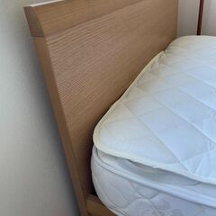 日本ベッド（NIHON BED）木製フレーム　マットレス付きの画像