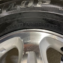 ランドクルーザー　タイヤホイール
の画像