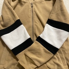 パーカー120size👦🏻⭐の画像