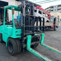 フォークリフト3トンヒンジ付の画像