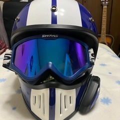 フルフェイスオフロードタイプ&スワンズ、ゴーグルミラーの画像