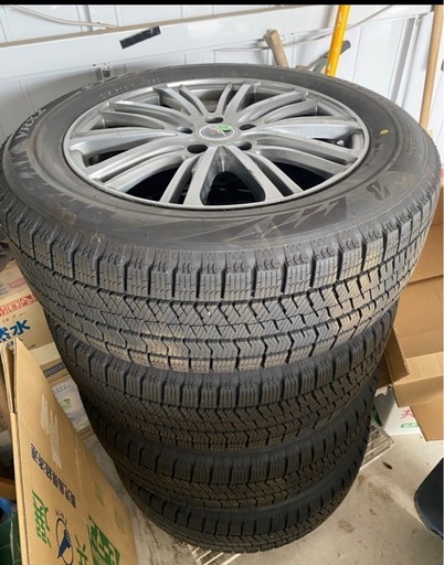 ブリヂストン　スタッドレスタイヤ　ワンシーズン