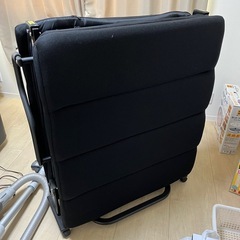 折りたたみベッド　シングルベッド シングルサイズ　簡易ベッドの画像