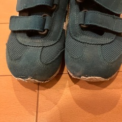 アシックス　18センチの画像