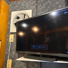 シャープ32型TV【無料】の画像