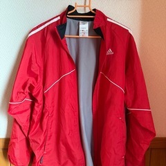 【美品】adidas １６０ウィンドブレーカーの画像