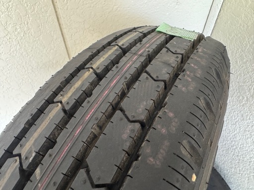【バラ売り可能】カムロードタイヤ　175/75R15 　