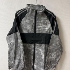 新品　レディースウィンドブレーカーの画像