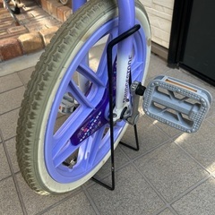 美品ブリヂストン18インチ一輪車パープルの画像