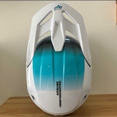 【オフロードヘルメット】FOX RACING V1 Ｌサイズの画像