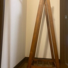 ハンガーラックの画像