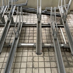 自転車　スライドラック　12台の画像