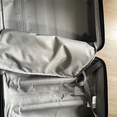 【無料】無印スーツケース36Lの画像