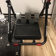 【お昼頃まで】thrustmaster t300の画像
