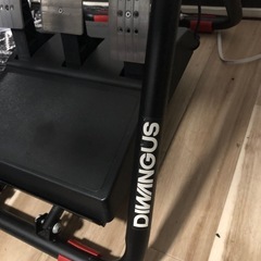 【お昼頃まで】thrustmaster t300の画像