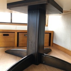 美品 ダイニングテーブル　食卓　ゆったり　くつろぎの画像