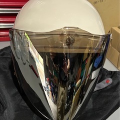 アライクラシックモッドヘルメットの画像